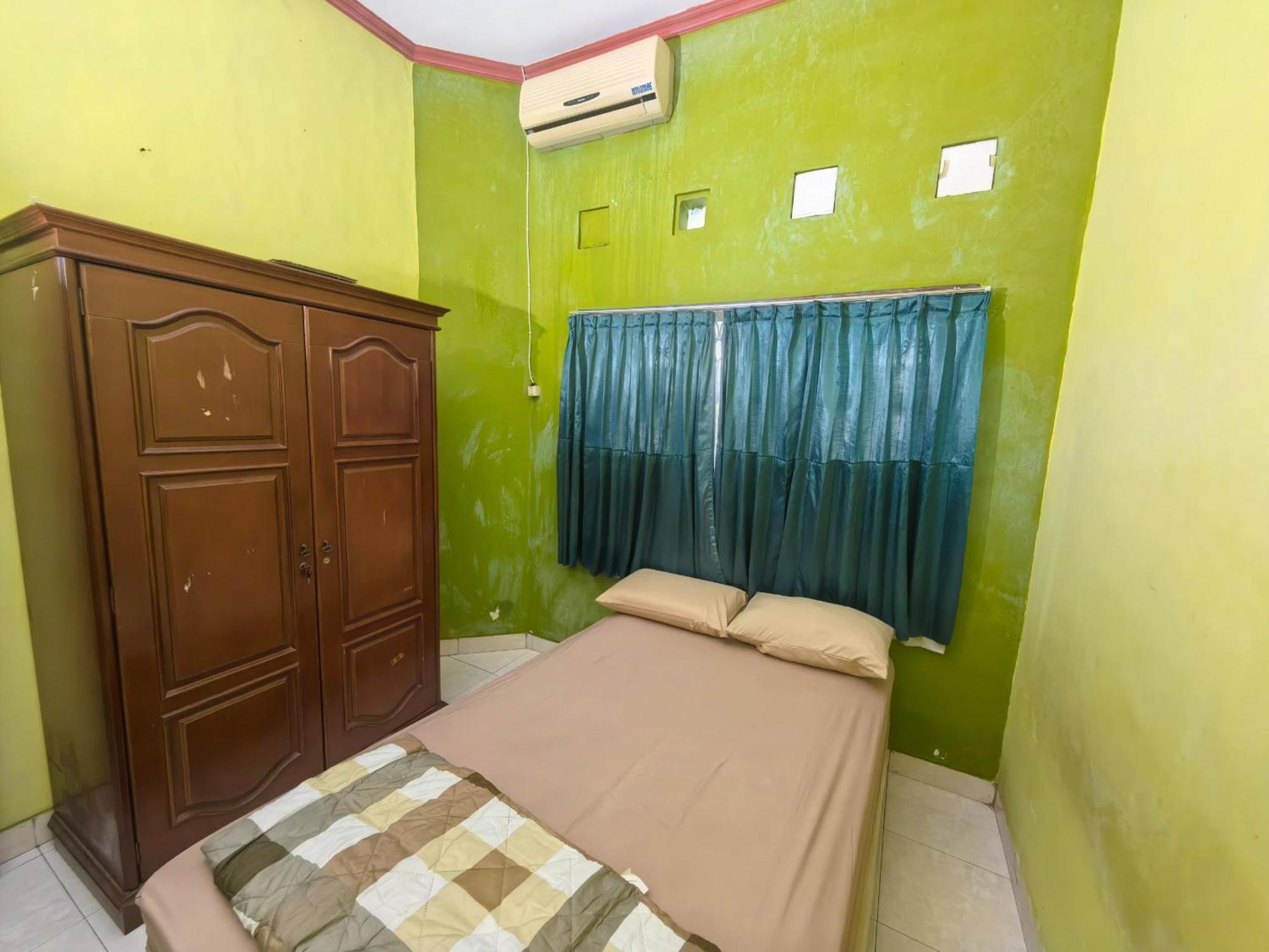 Mutiara Babarsari Homestay Jogja Yogyakarta Exterior photo